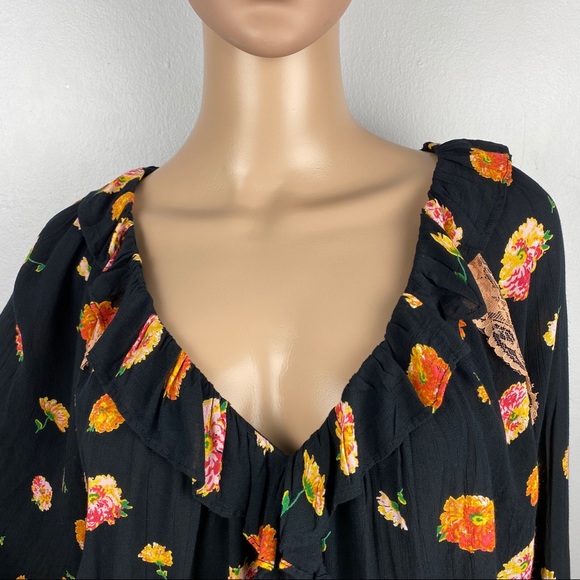 NEW FREE PEOPLE FLORAL PRINTED LONG SLEEVE BODYSUIT - Picture 4 of 9
